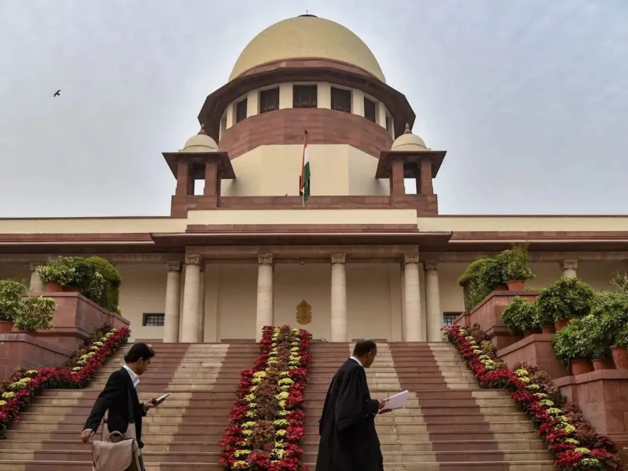 SC: Discoms Cannot Override Regulatory Tariff Mechanism with PPAs