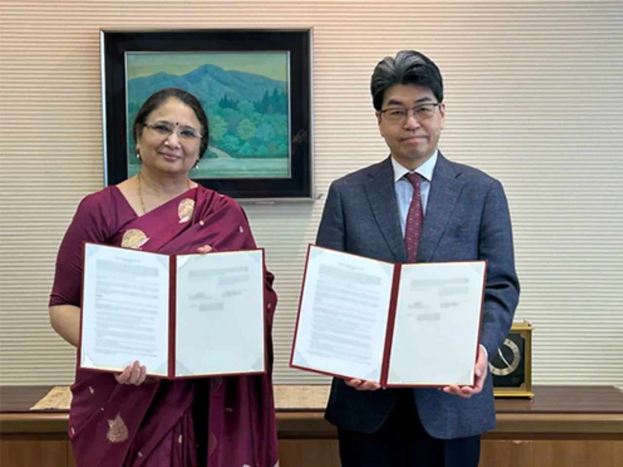 PFC and JBIC Sign INR 3,500 Crore Loan Agreement to Boost Clean Energy Projects in India