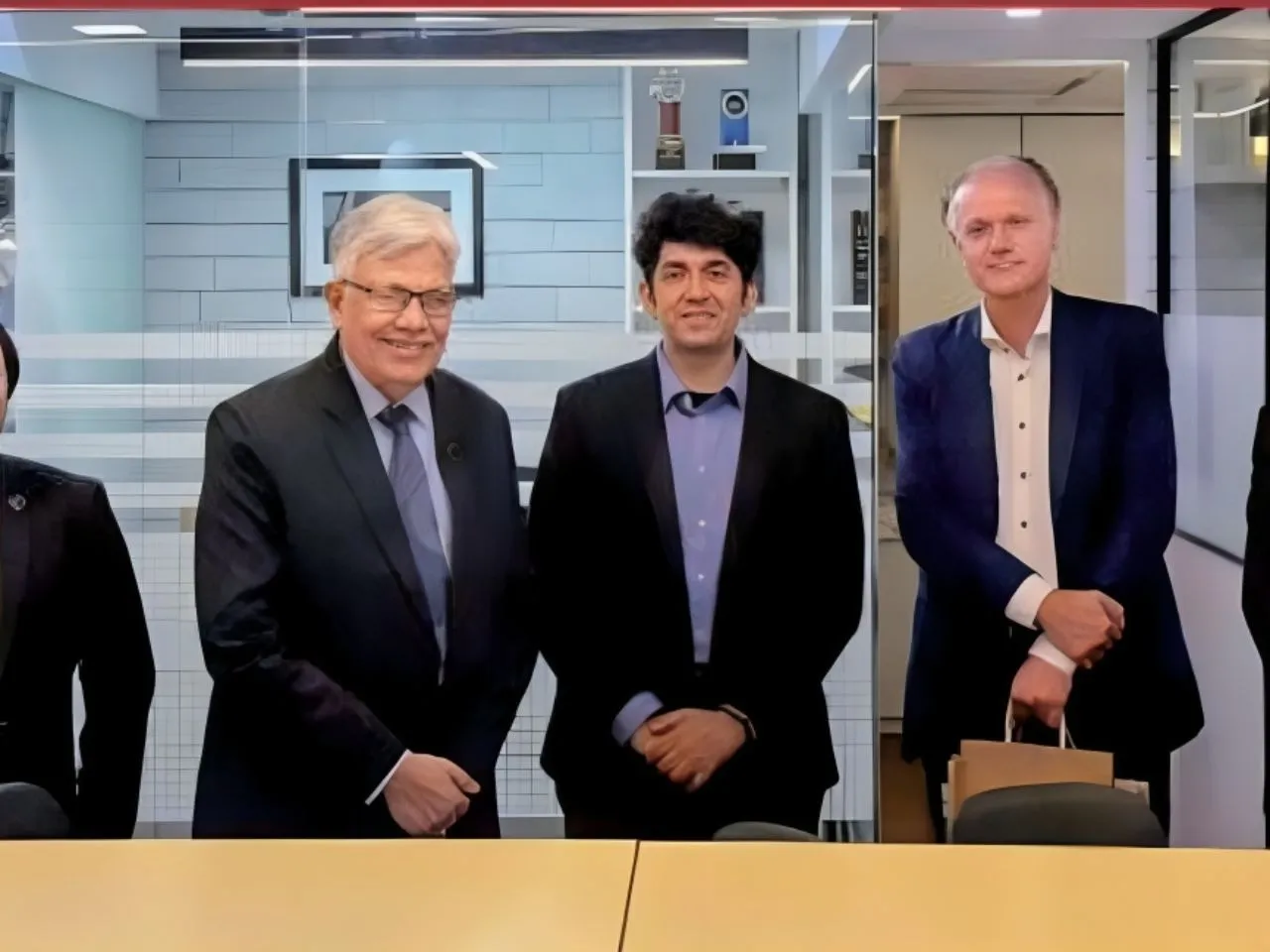 AMPIN Energy Transition