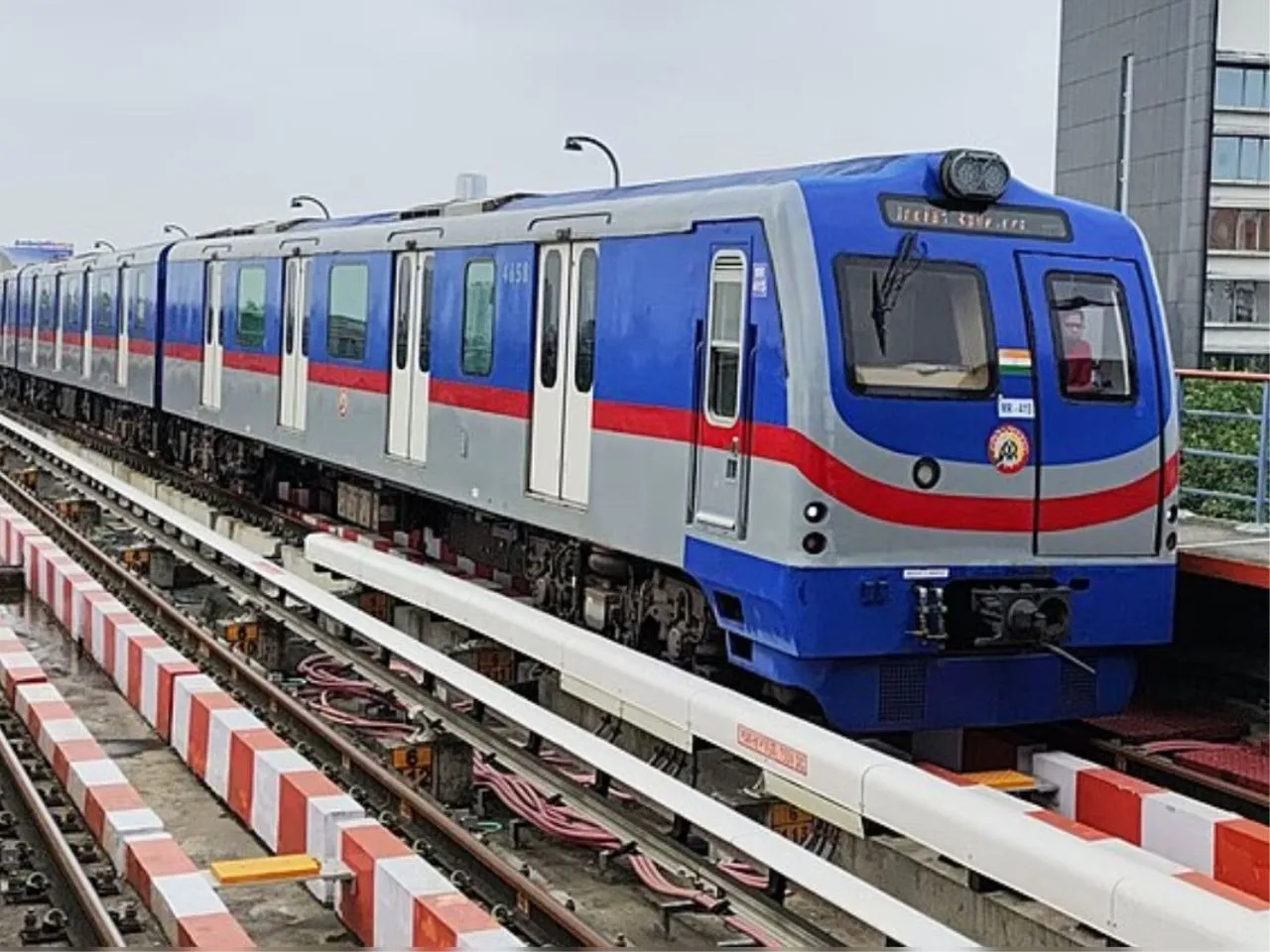 Kolkata Metro Launches Battery Energy Storage System on Blue Line