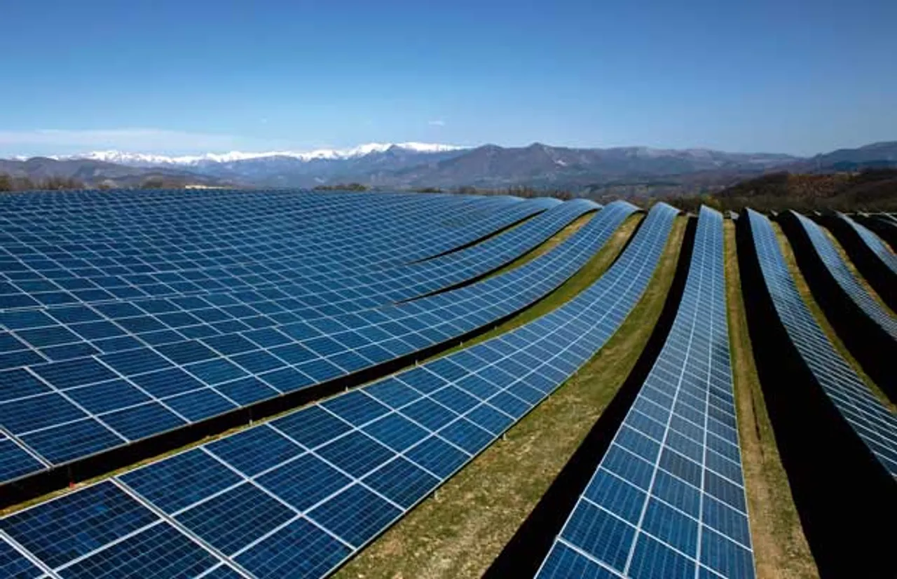 Massachusetts House passes compromise solar energy