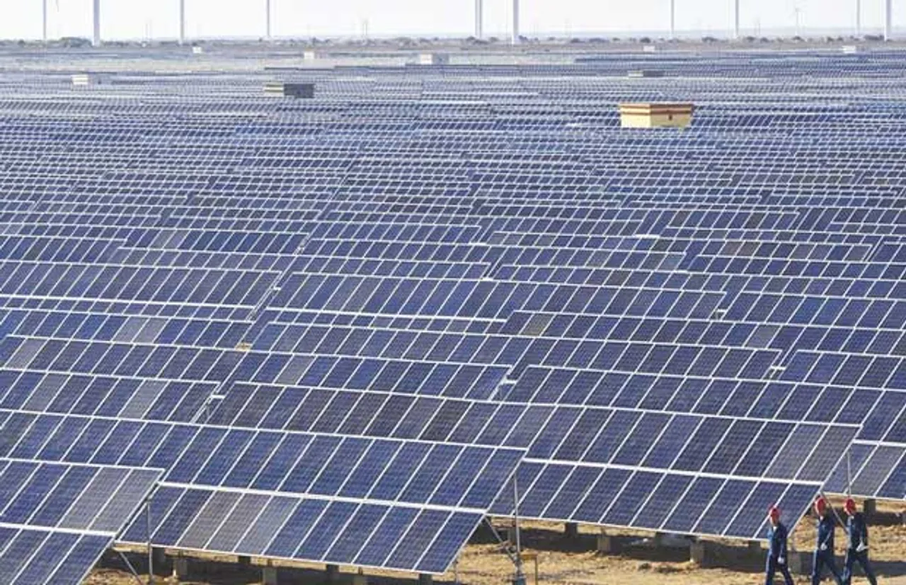 China Eyes £292bn Splurge in Renewable Power by 2020