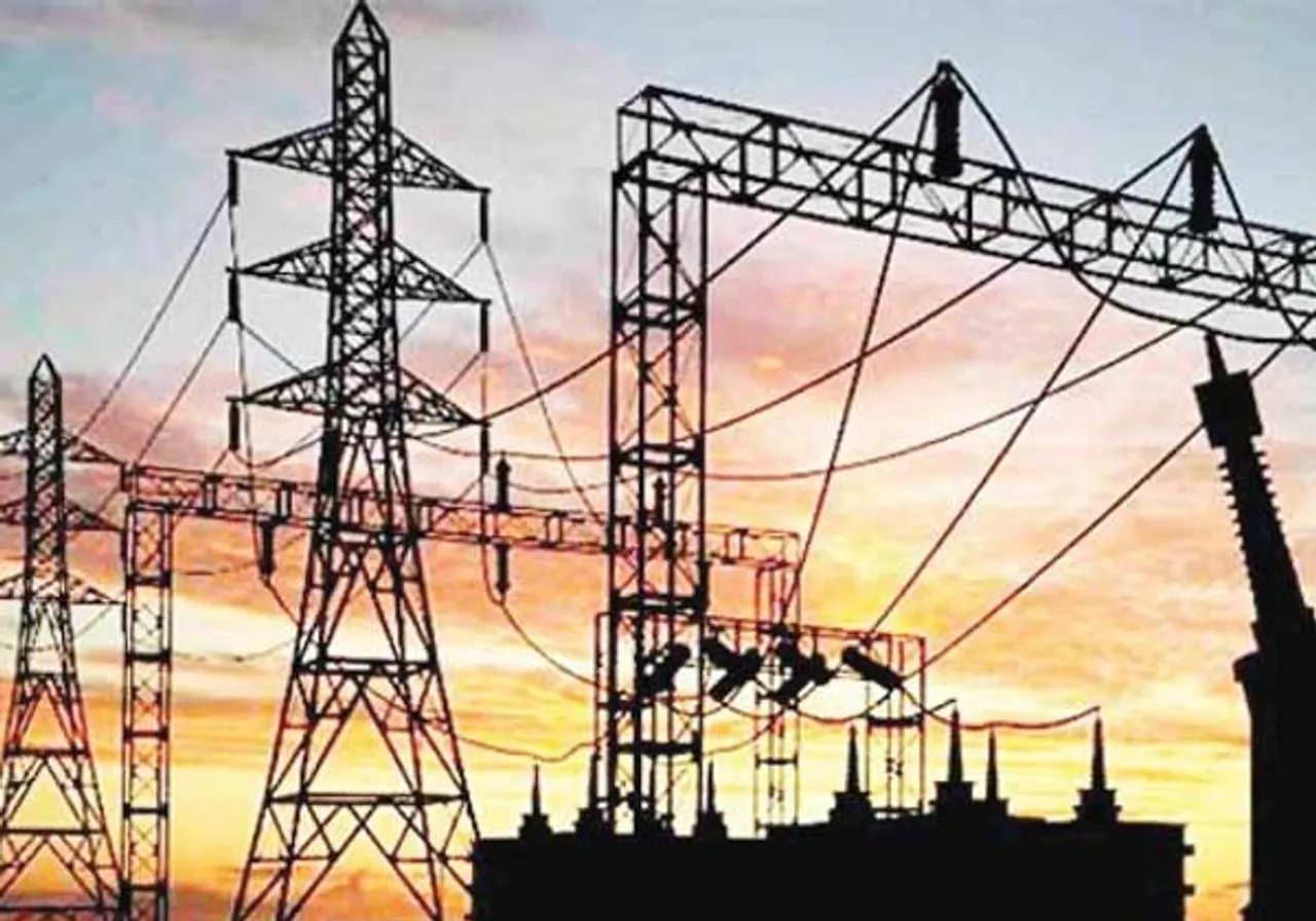 Discoms Faced Losses Worth Rs 27k Crore in FY19: RK Singh