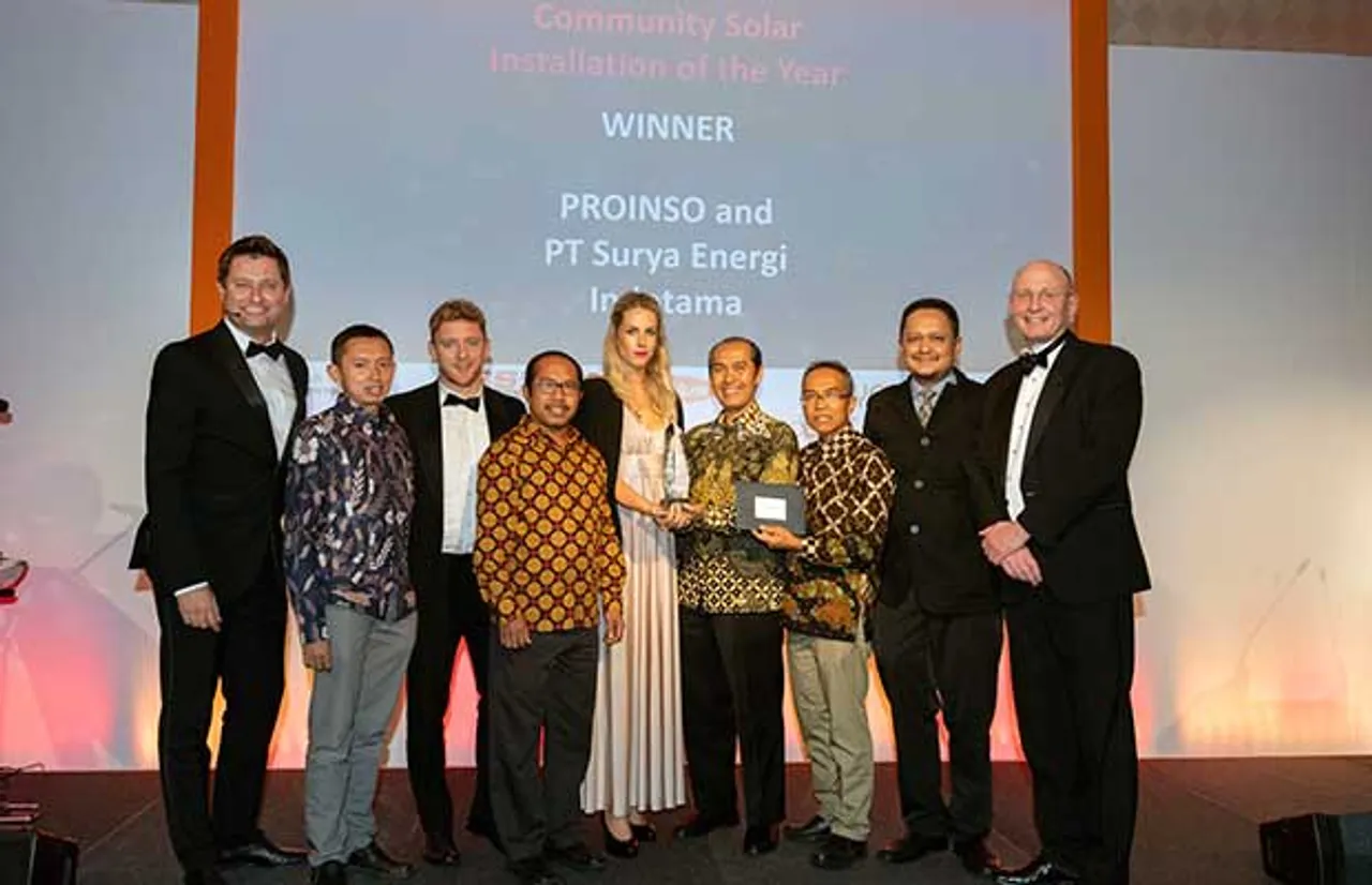 proinso and surya delegations received the award
