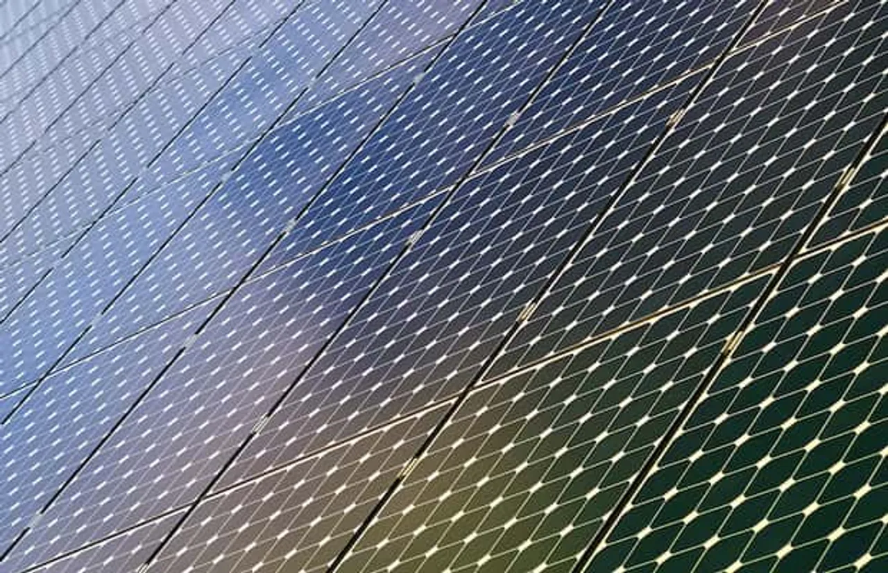 Gujarat Issues Tender for Solar Projects Worth 1 MW at Tourist Locations