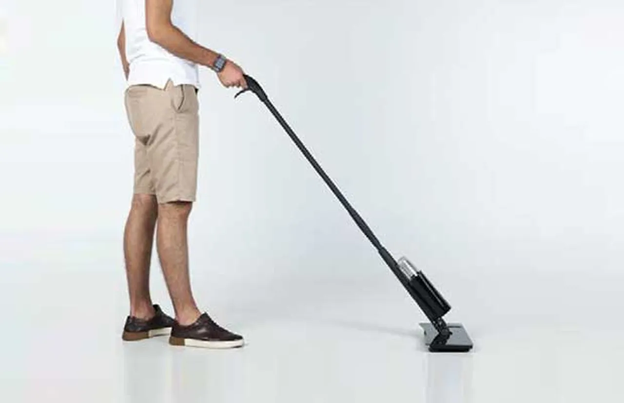 Solar-Powered UV Cleaning