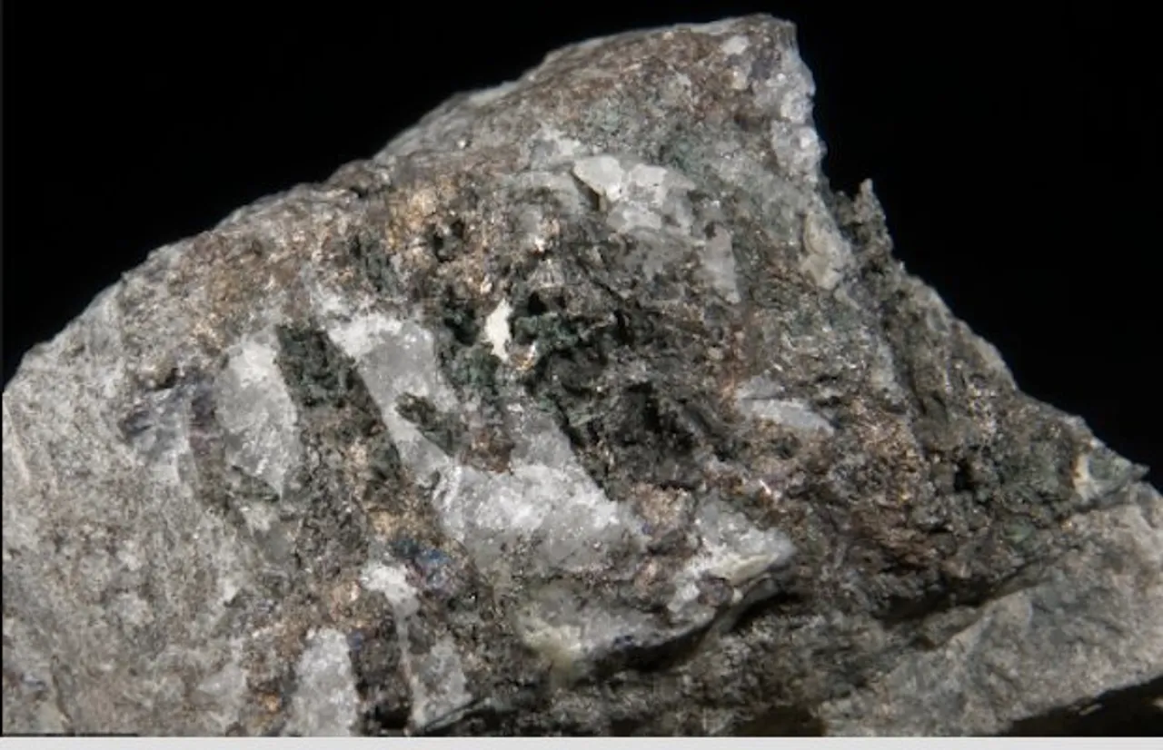 Kesterite Offers A Pathway To Greener Solar Cells