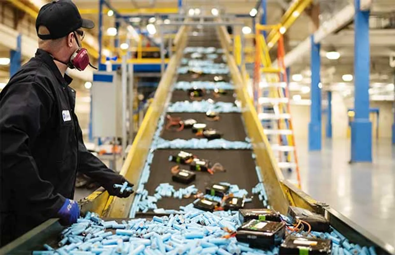 Toyota Motors EV battery recycles