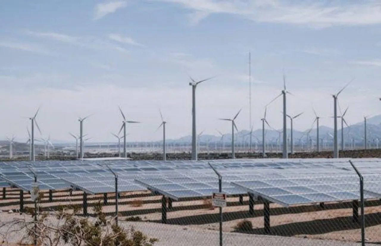 Delayed Solar Project: Gujarat Discom, GETCO Draw GERC's Ire