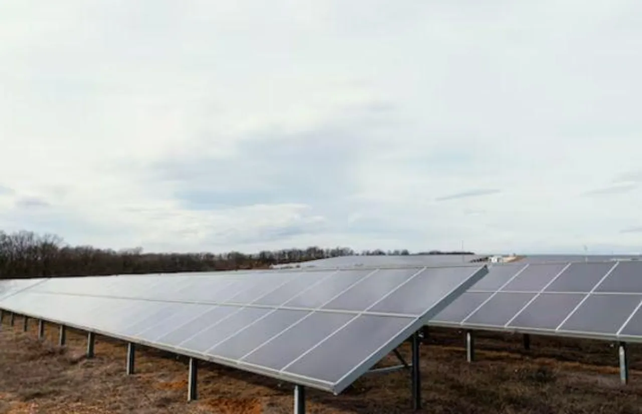 THDC Seeks Bids for 100.1 MWac Solar Project In Karnataka