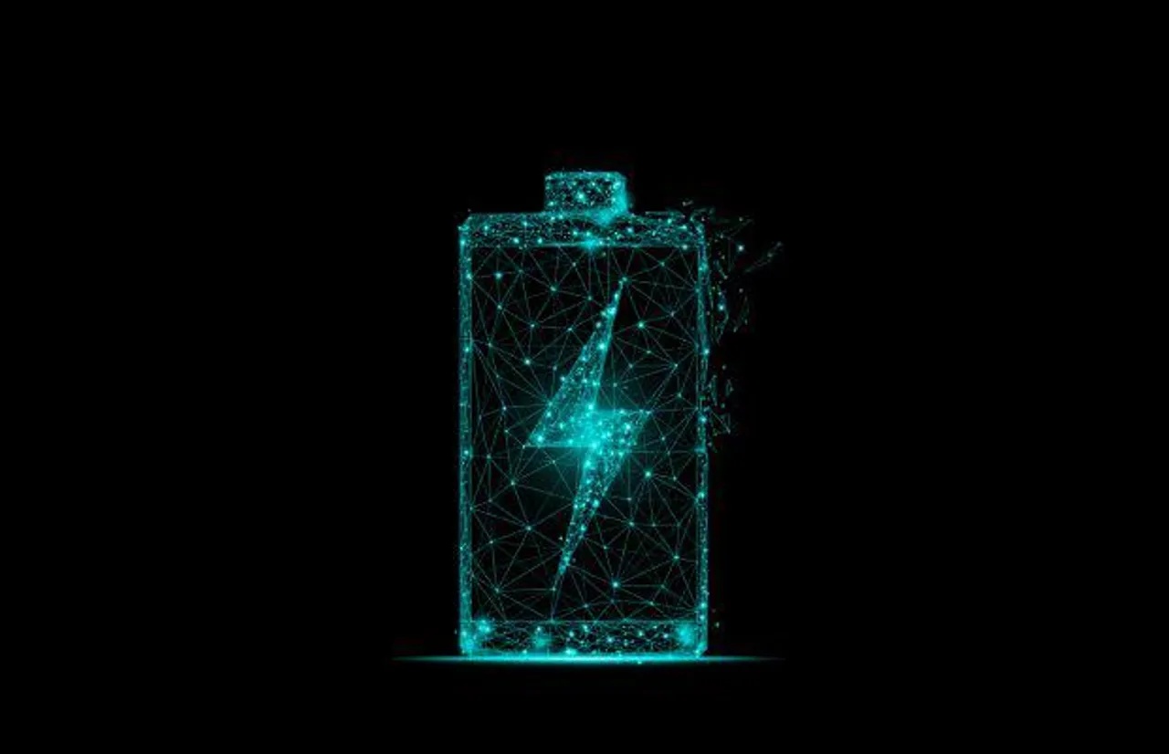 Global Battery Deployment Surge 15%, BESS Gains 55% YoY Rise