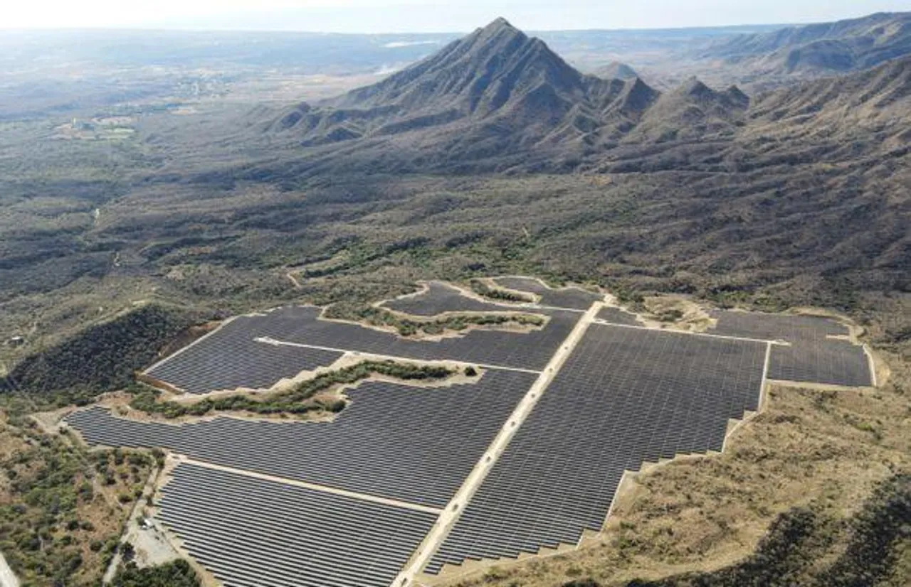 TotalEnergies Acquires 50% of AES Dominicana’s RE Portfolio