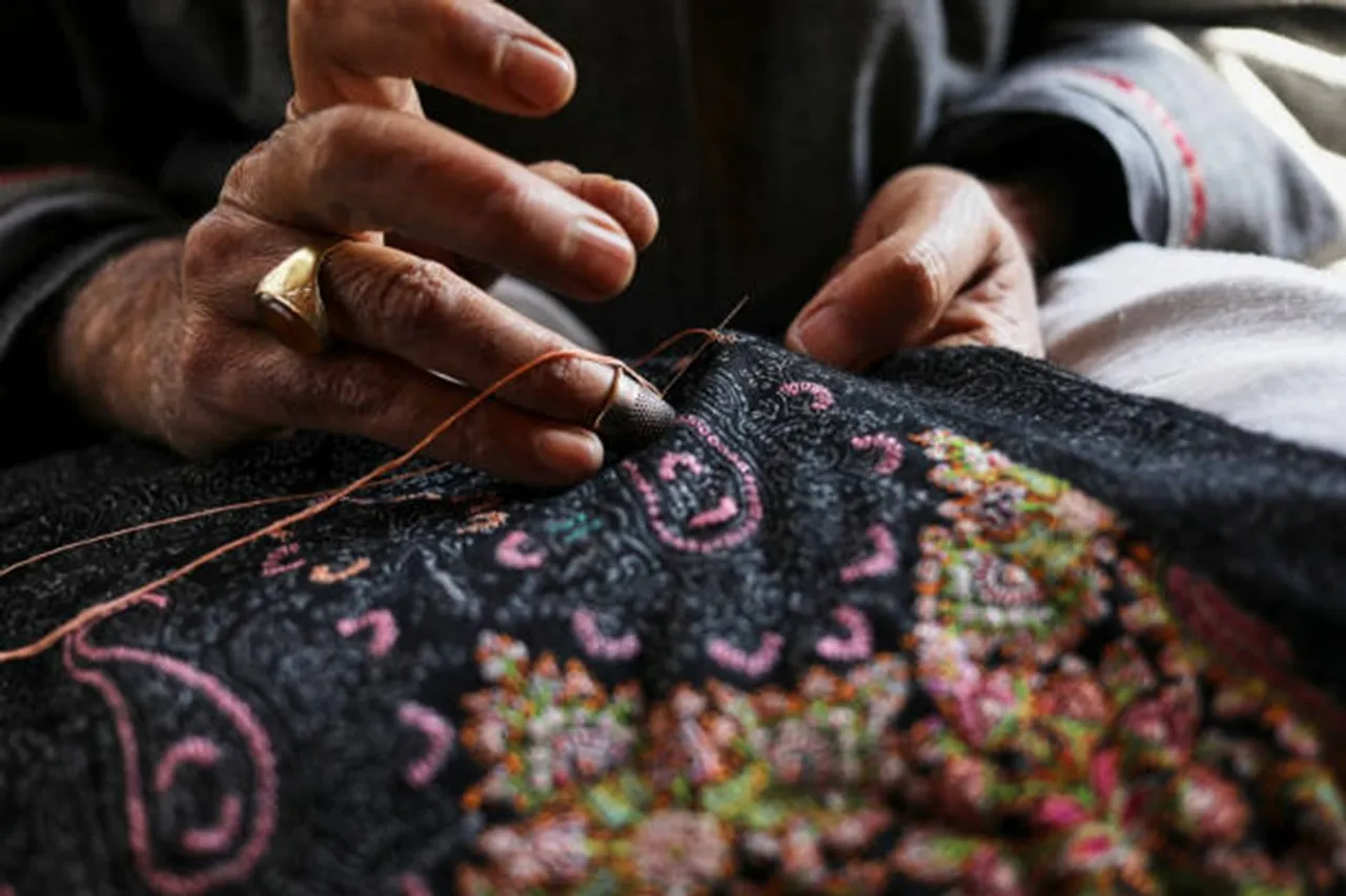 pashmina kashmir handwork