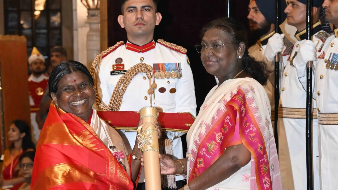 Dr. Deshmane Vijayalaxmi