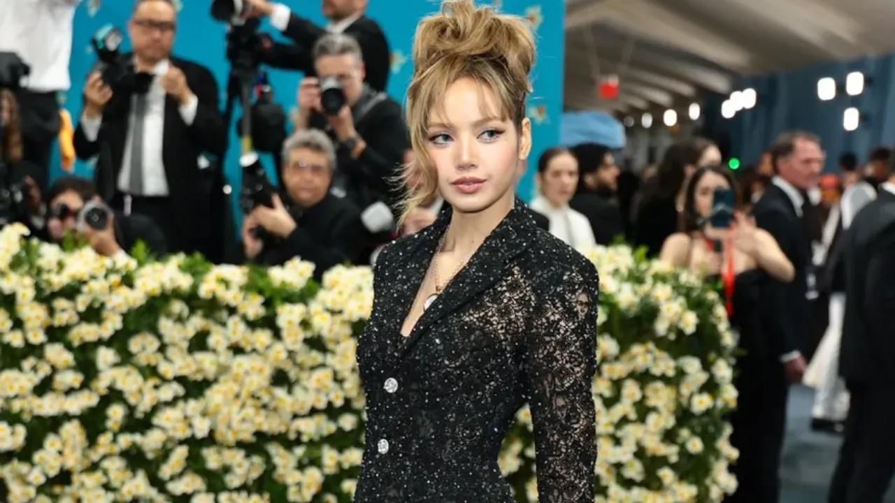 Lisa at Met Gala 2025