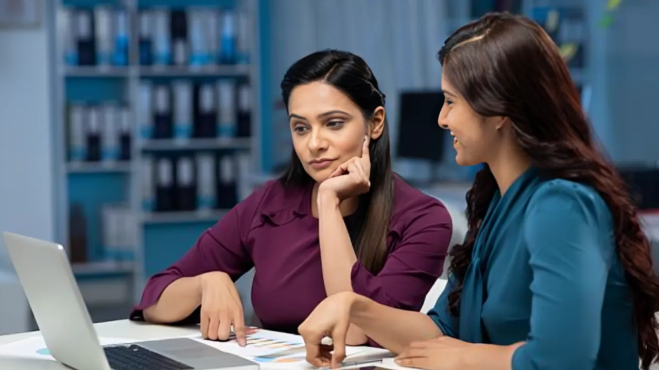 indian businesswoman entrepreneur office job work workplace workforce labour force working women career goals mentorship leaddership