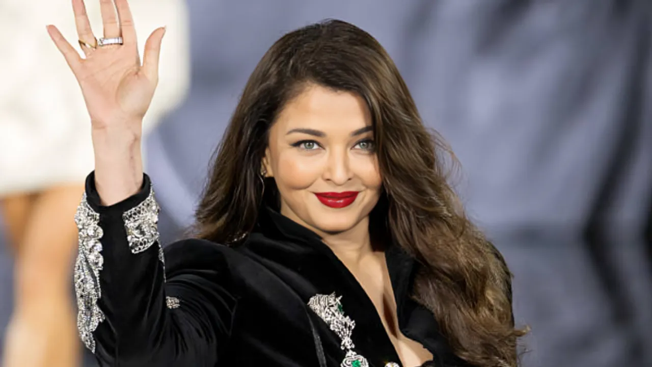 aishwarya rai bachchan at L'oreal Paris Womenswear Spring/Summer 26 Paris fashion week 2025