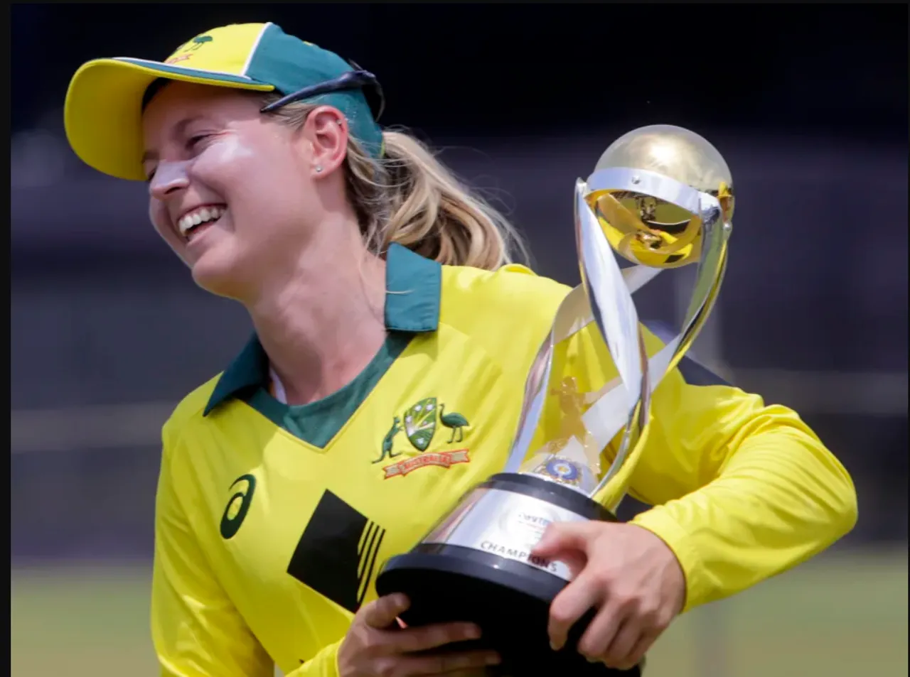 meg lanning australian cricketer announces retirement