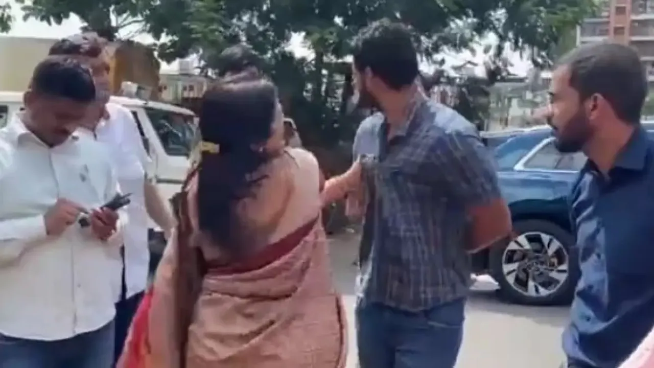 woman mla slaps engineer