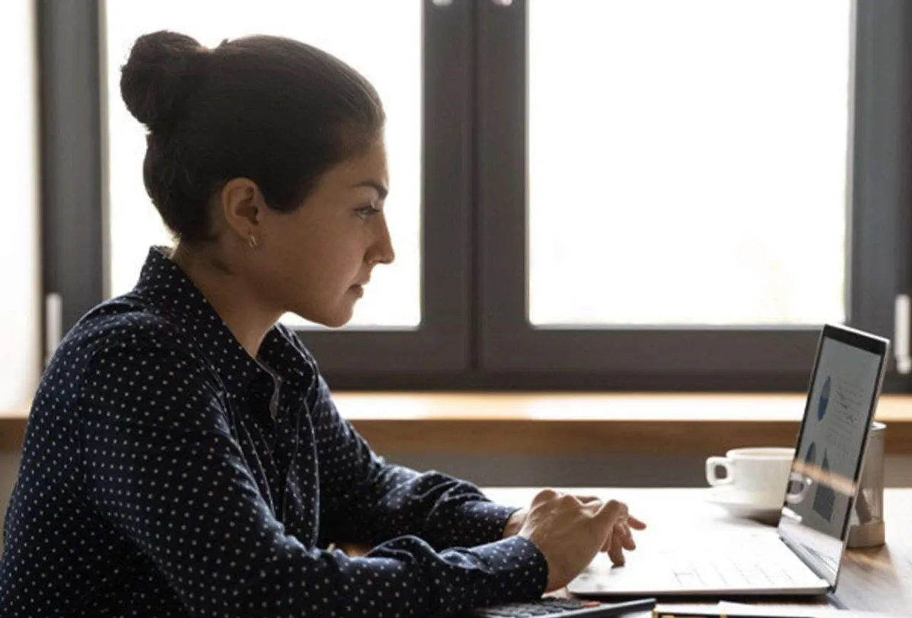 women trading