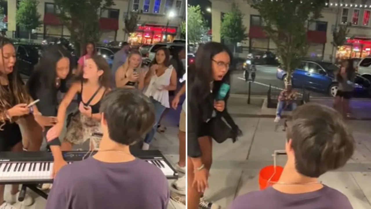 tiktok piano street.jpeg