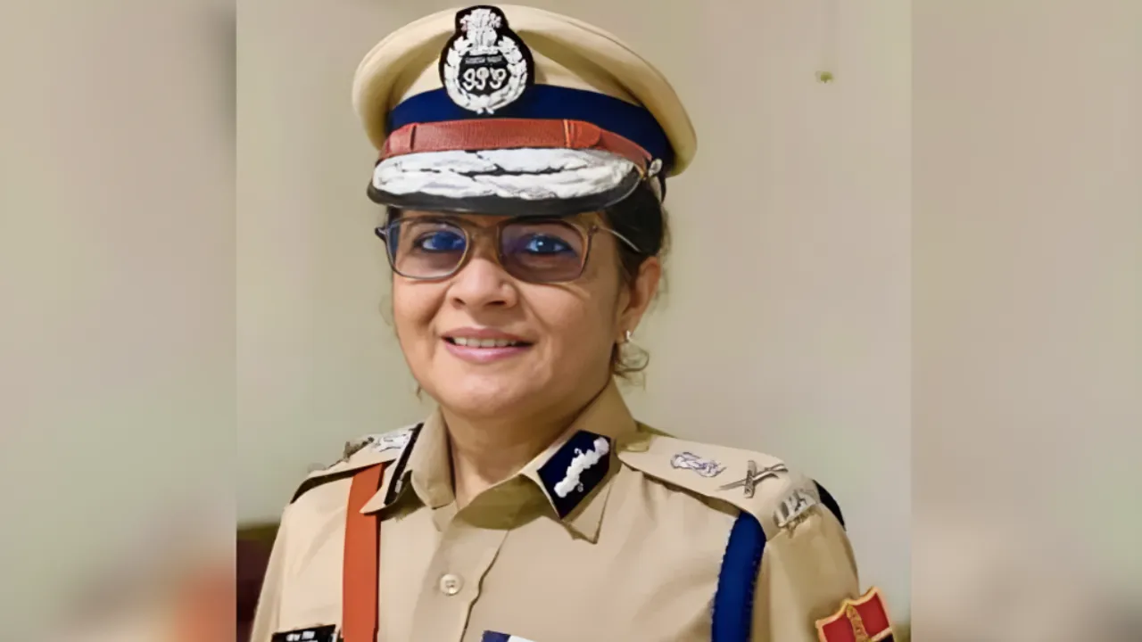 nina singh first woman ips as cisf dg