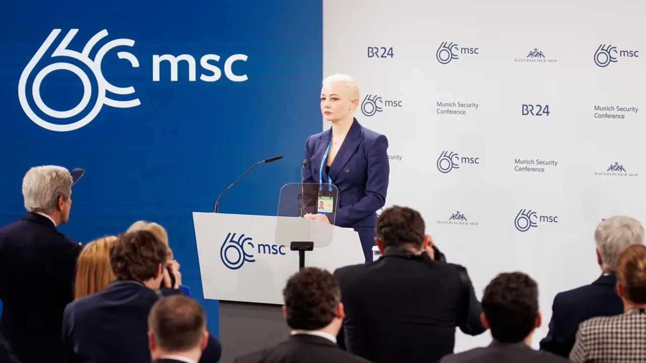 Yulia Navalnaya takes stage at Munich meeting