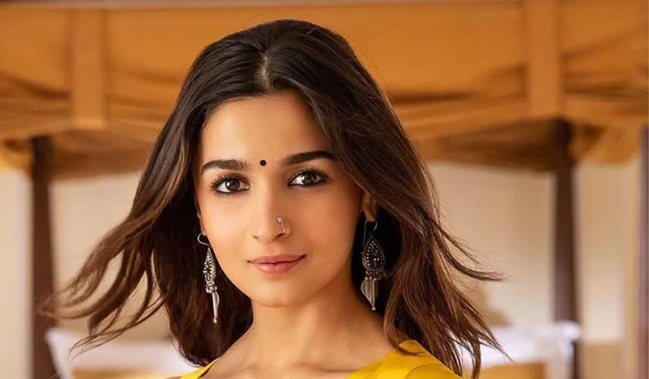 Nose Ring Trend Among Bollywood Beauties!