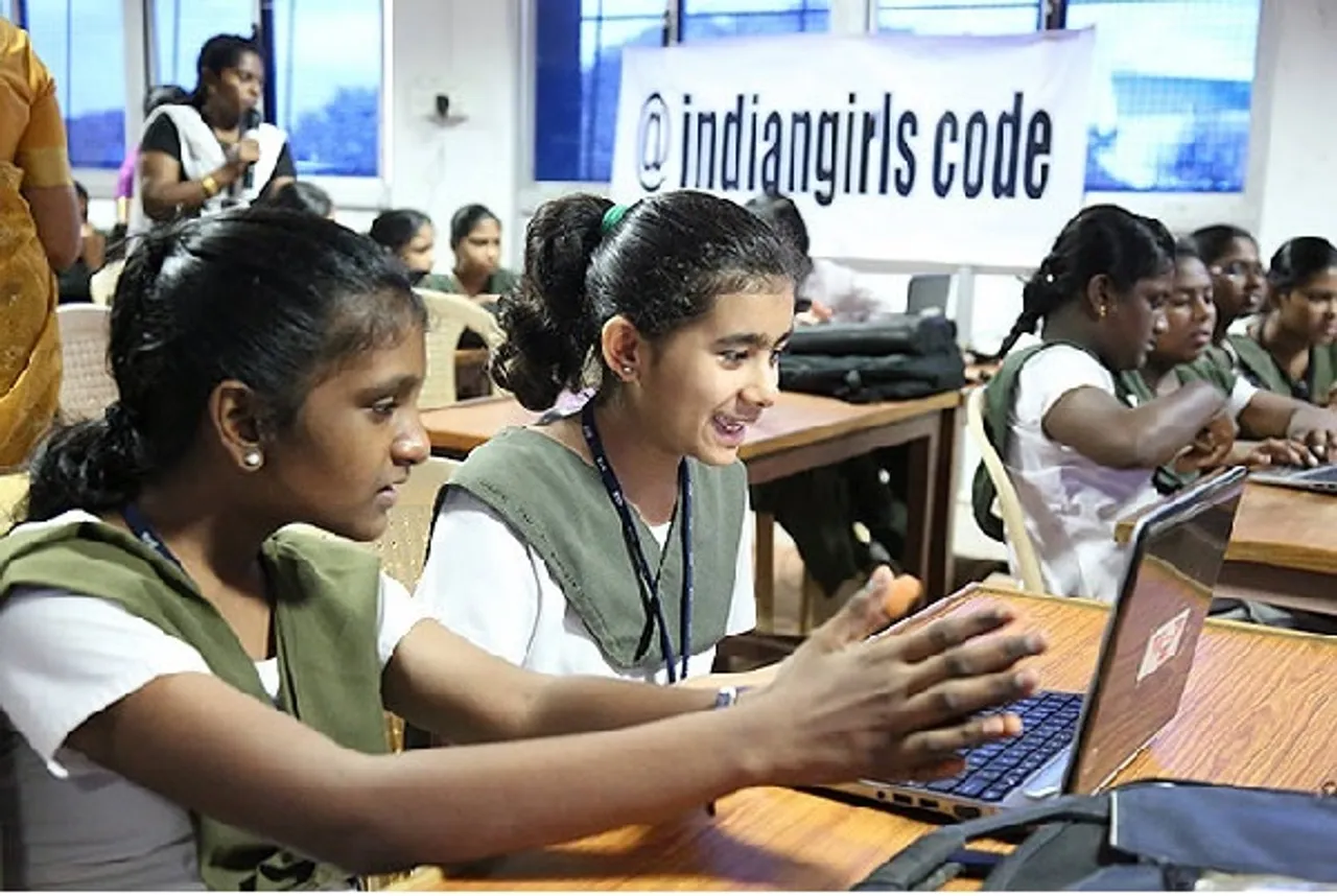 girls in robotics
