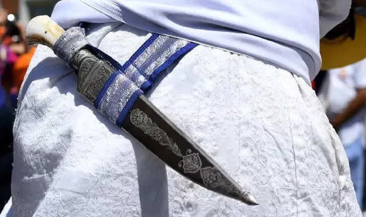US University Permits Kirpan On Campus