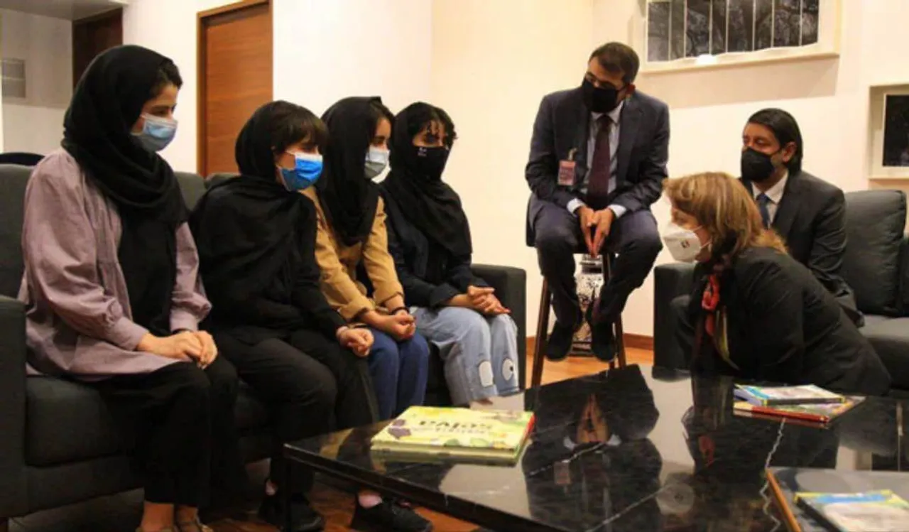Afghan all-girl robotics team