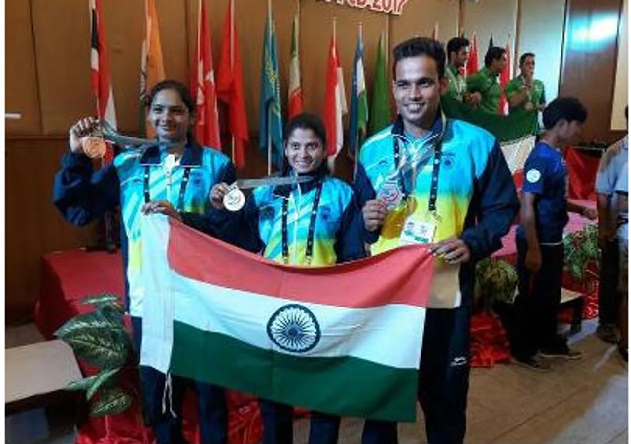 Village girl makes it big in canoe slalom