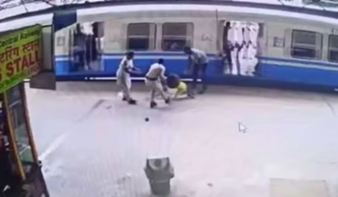 RPF Personnel Saves Woman