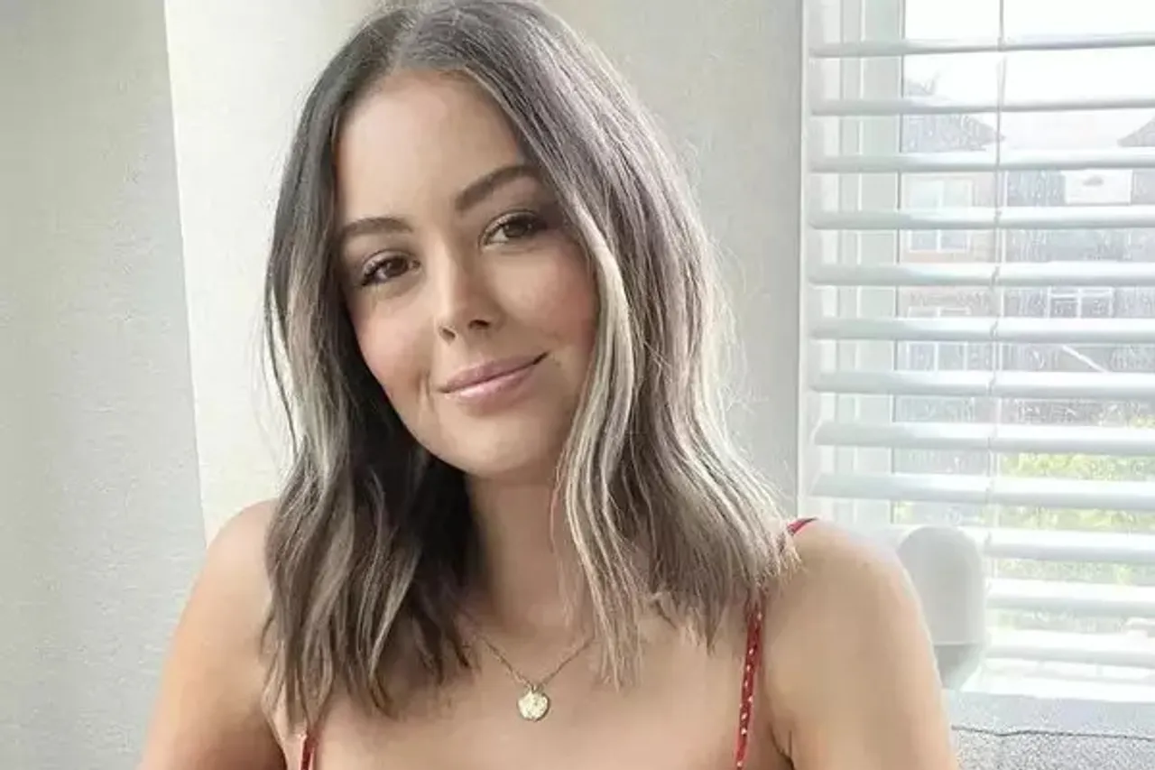 Lexi Larson Tiktok