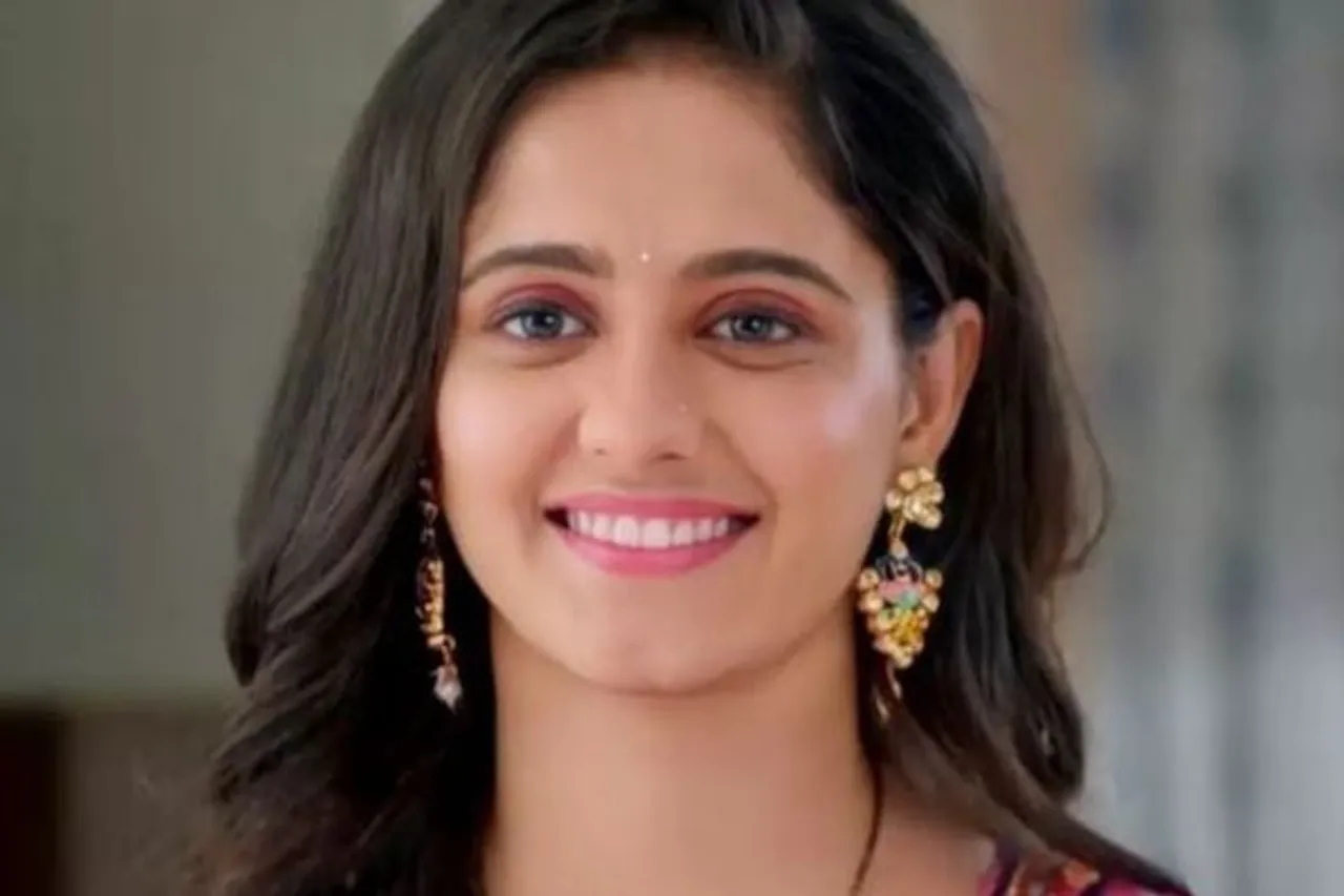 Who Is Ayesha Singh?
