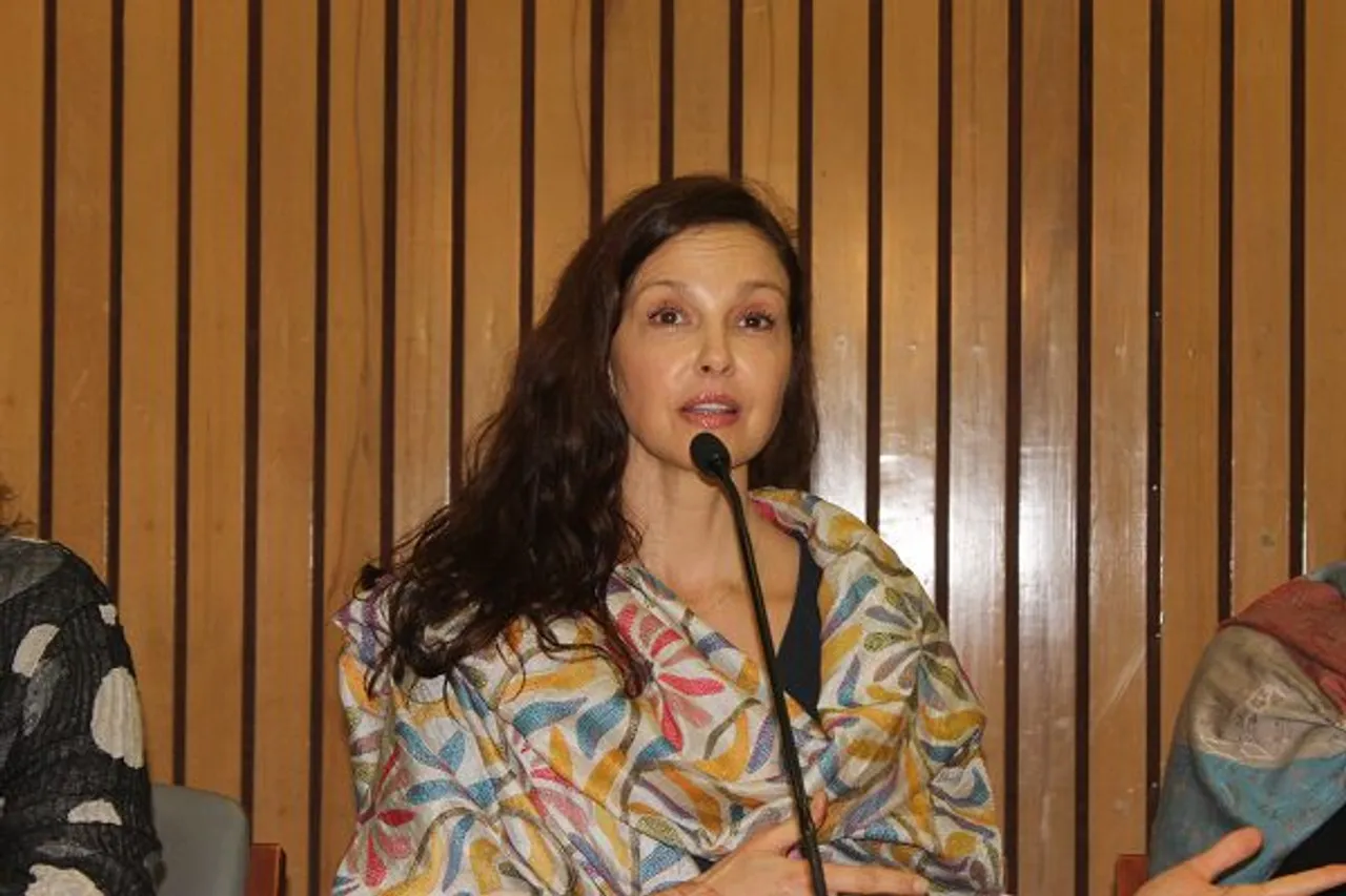 Weinstein Sexual Deal Ashley Judd 