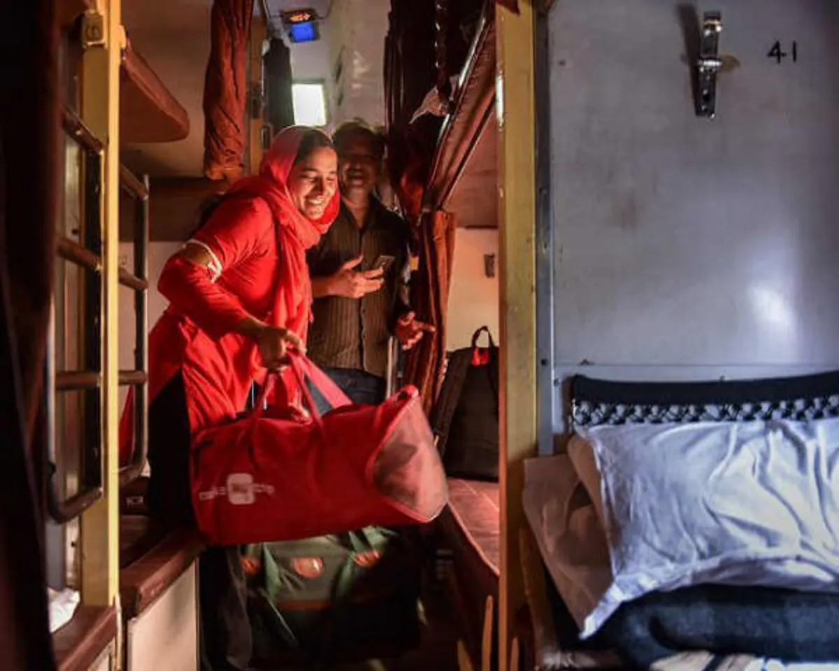 Manju Devi Is First Woman Porter Of North-West Railways