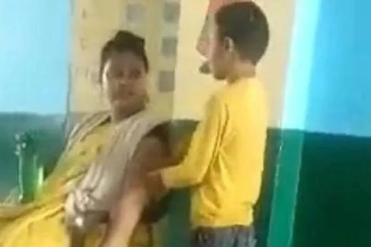 UP Primary School Teacher Suspended