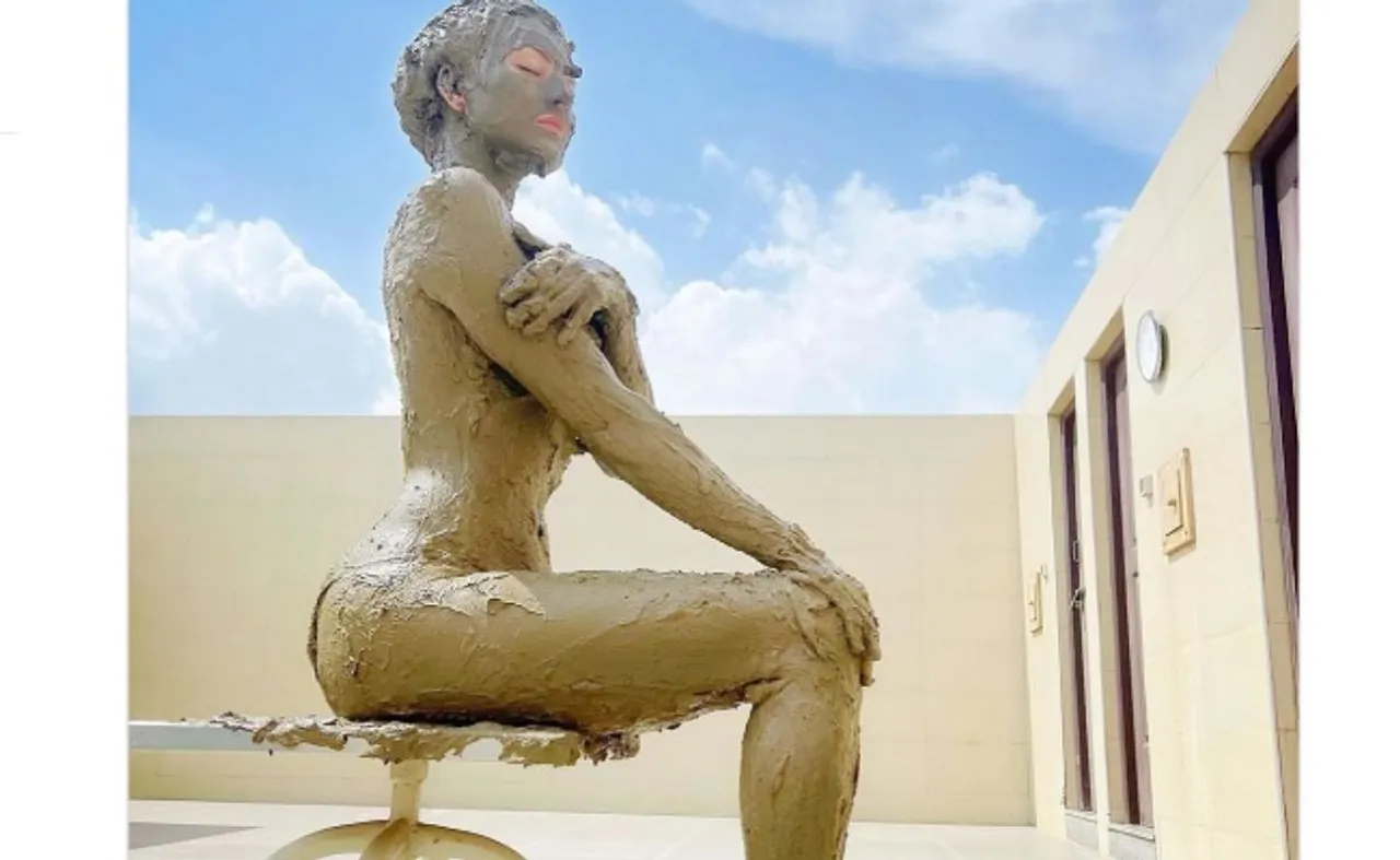 Urvashi Rautela mud bath pic, Urvashi Rautela mud bath pic
