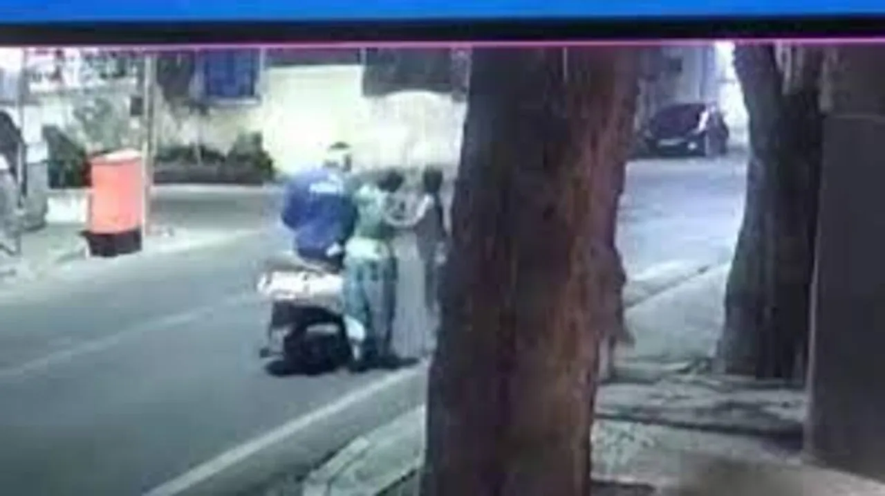 Girl Saves Grandmother From Chain Snatcher