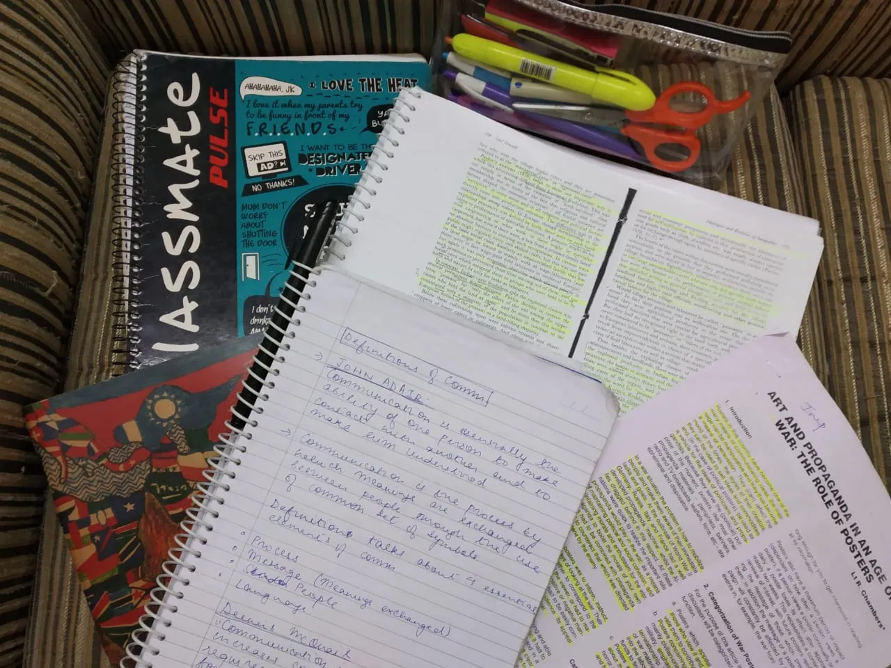 Neetu's Pathshala, Study material colldge