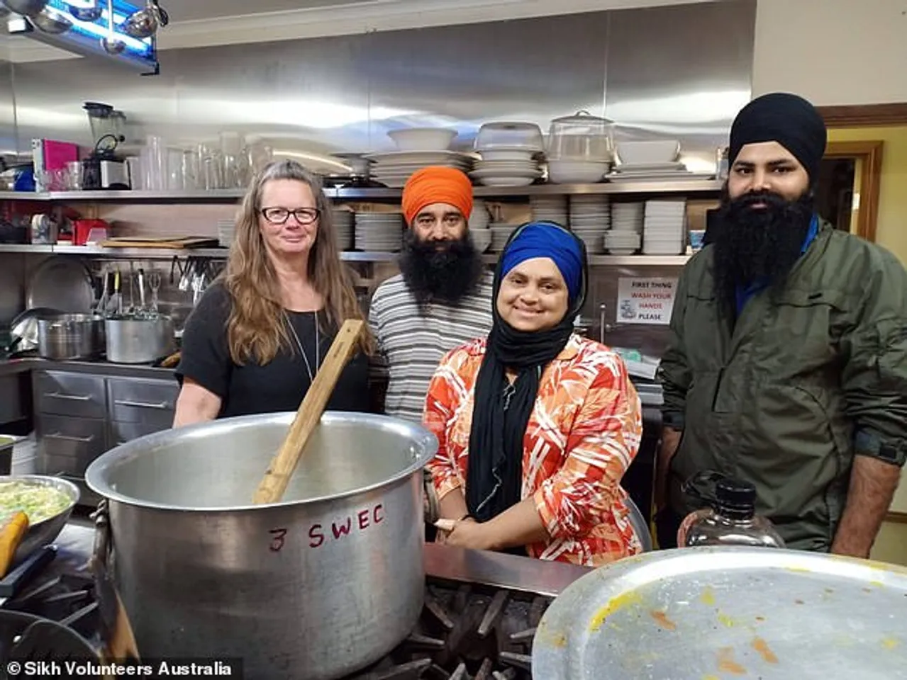 Sikh woman Australian bushfires