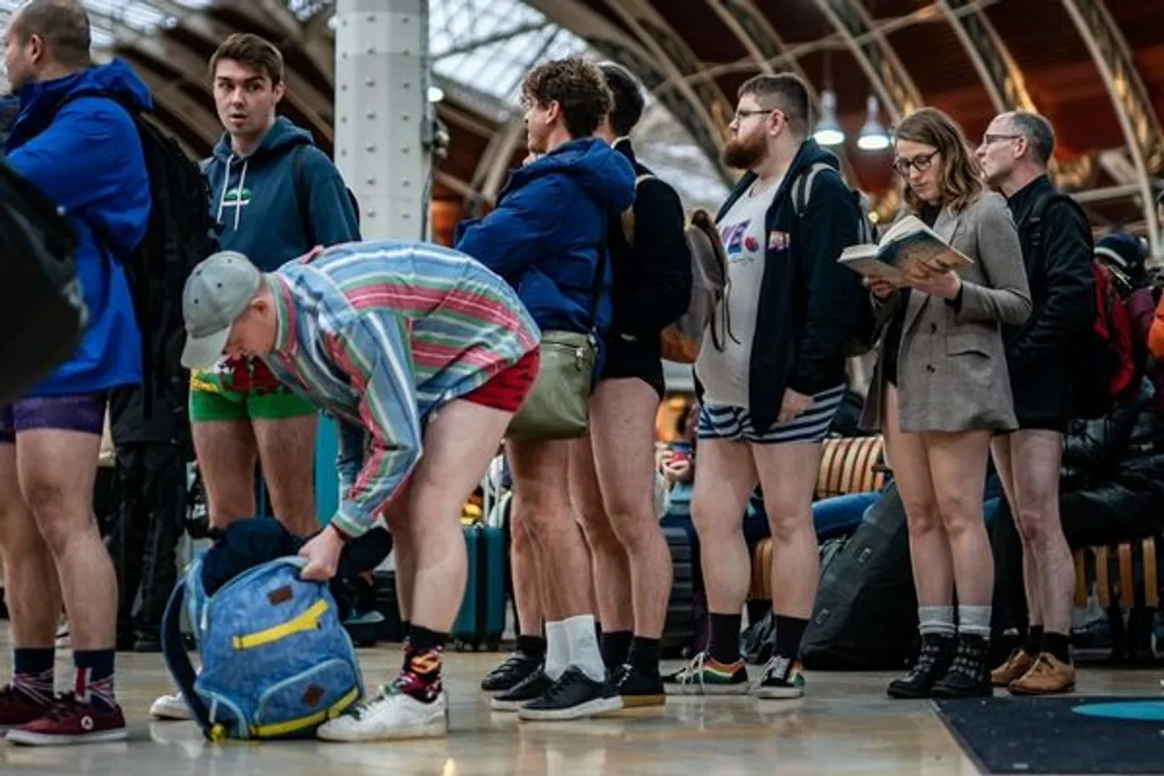 no trousers tube ride 2023