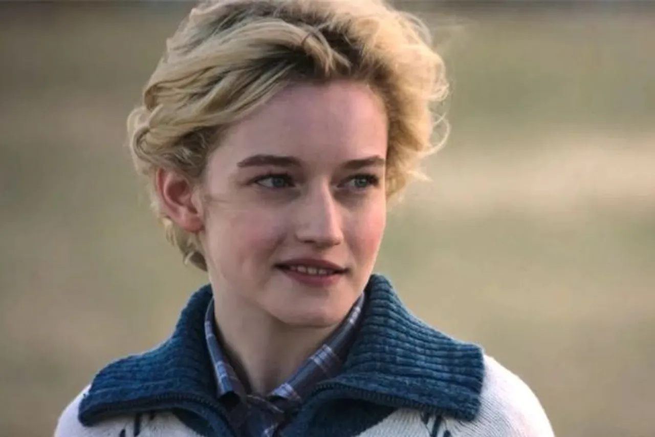Who Is Julia Garner