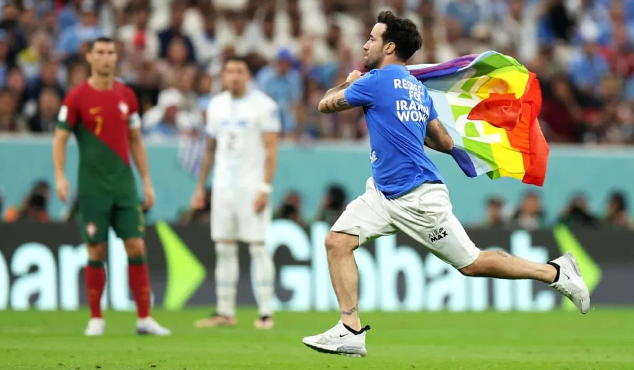 World Cup Pitch Invader