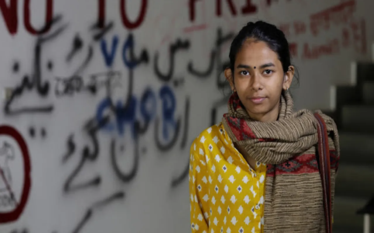 who is aishe ghosh, Aishe Ghosh on safoora zargar