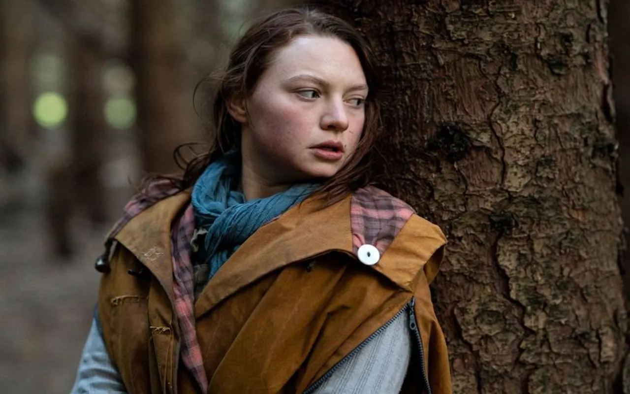who is mia threapleton, Mia Threapleton