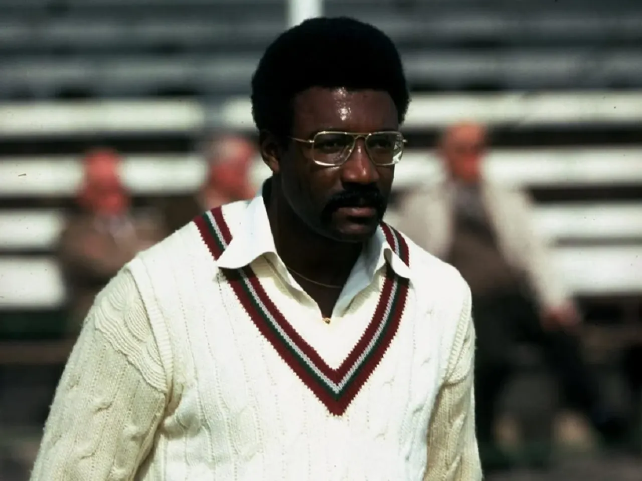  Clive Llyod 