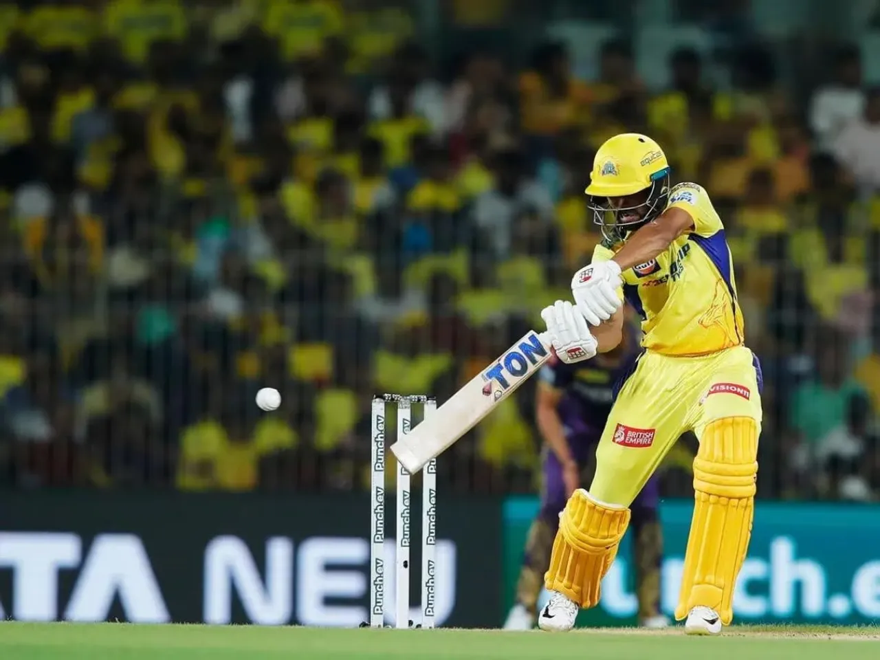IPL 2025: 3 Key battles to watch out for in the CSK vs KKR Match 25