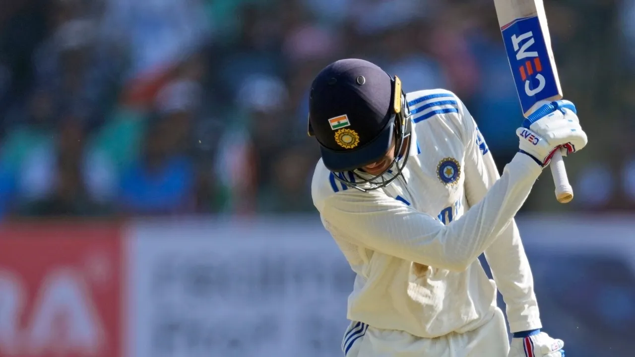 Michael Vaughan slams Shubman Gill & Co. for not selecting Kuldeep Yadav for 2nd Test